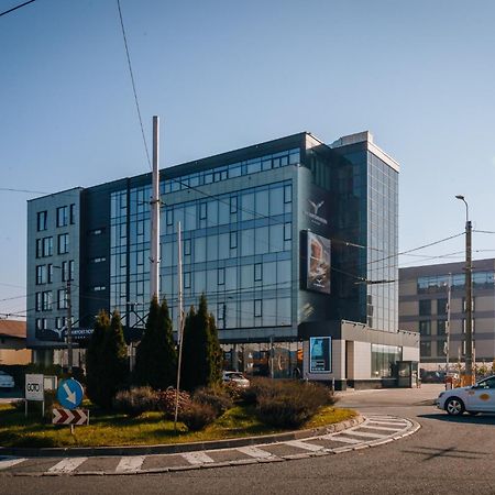 Sky Airport Hotel Cluj-Napoca Exterior foto